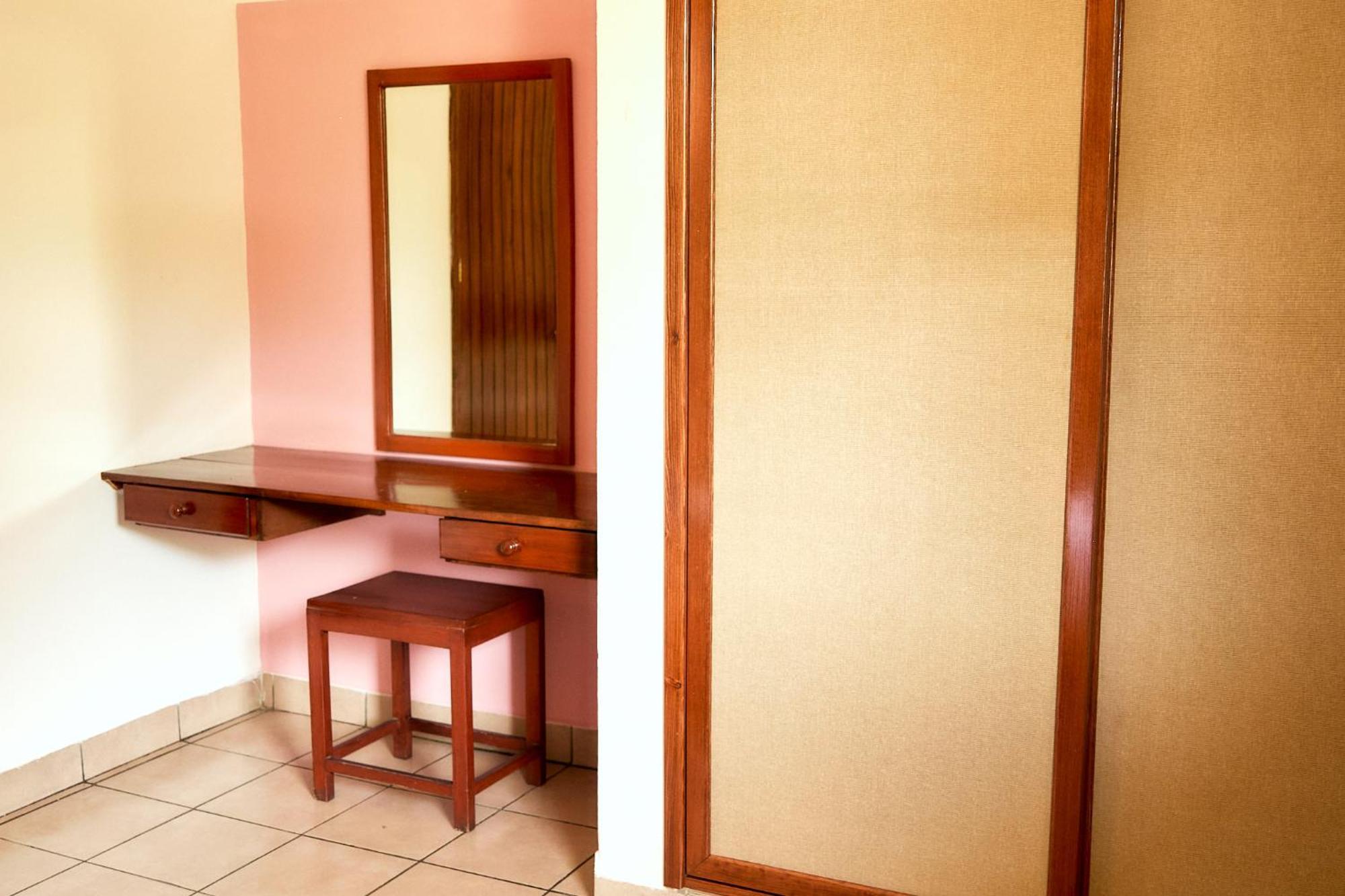 Budget Double Room no TV,1600241931:JPEG